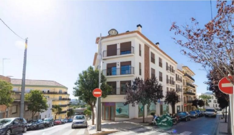 Screenshot 20200918 214047 768x442