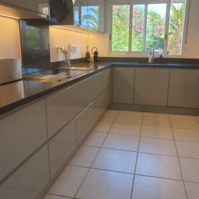 2020 BOTD01c 768x768