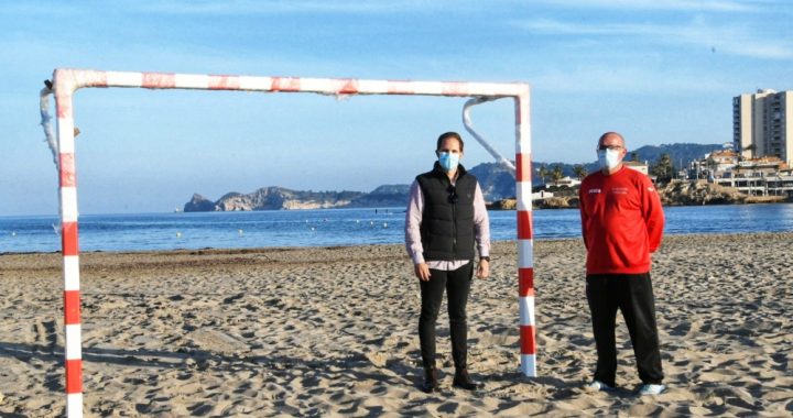 ADX 210219 Beach Handball