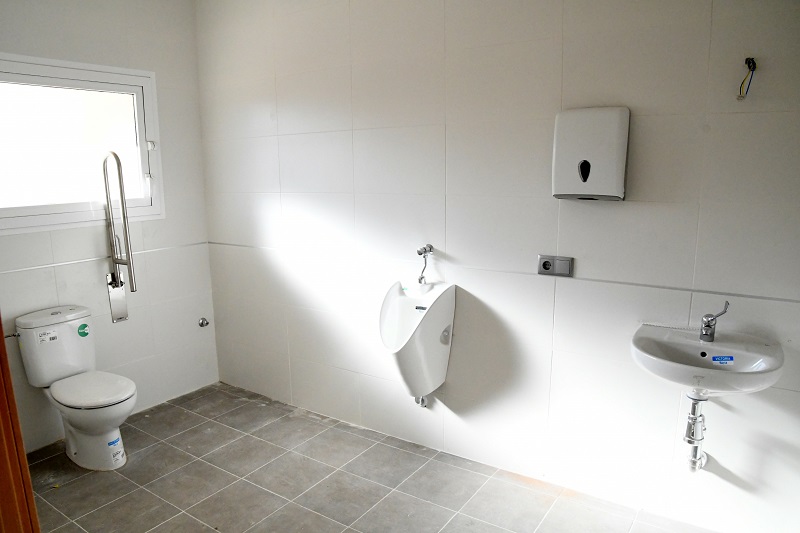 22 Bathrooms