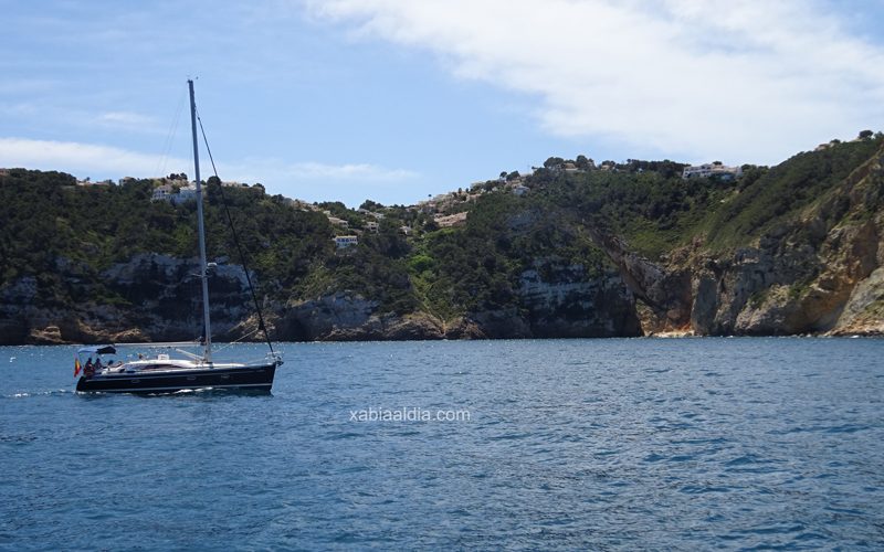 16-Cap Negre Mooring