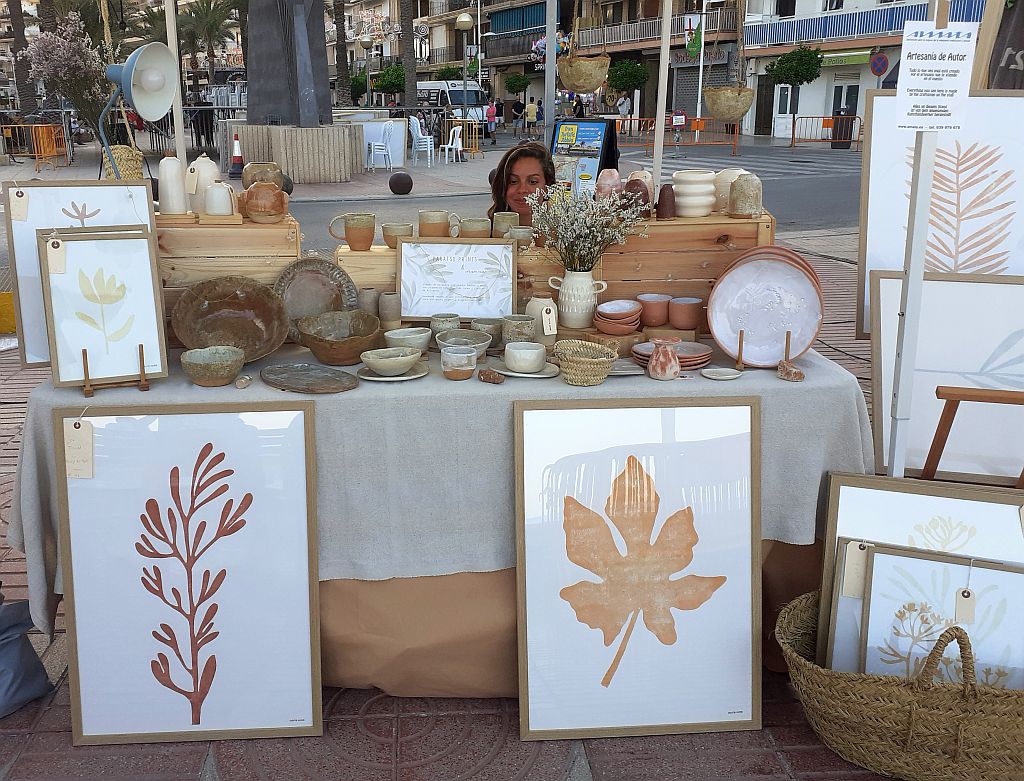 Weekly Arts Market
