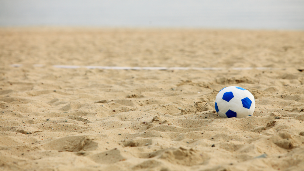 0710 NEWS Beach Football 1