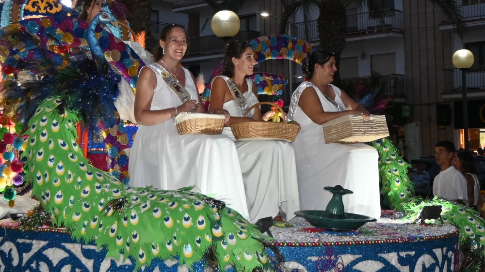 250903 NEWS Loreto Floats 1