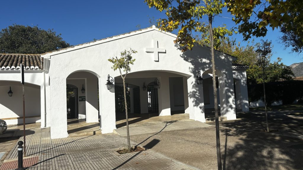 251029 NEWS Cemetery 1