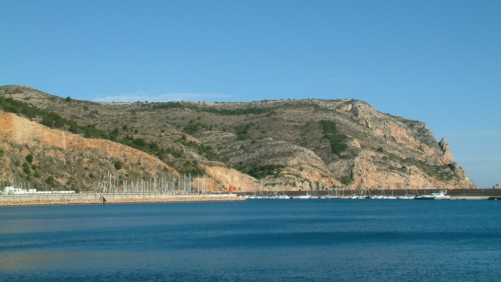 FEATURE Cabo San Antonio 1