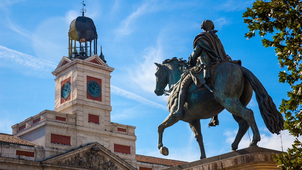 FEATURE Puerta del Sol 1