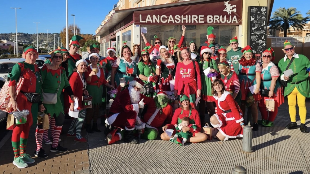 121211 NEWS Elf Run 1