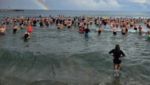 251217 NEWS NYD Swim 2