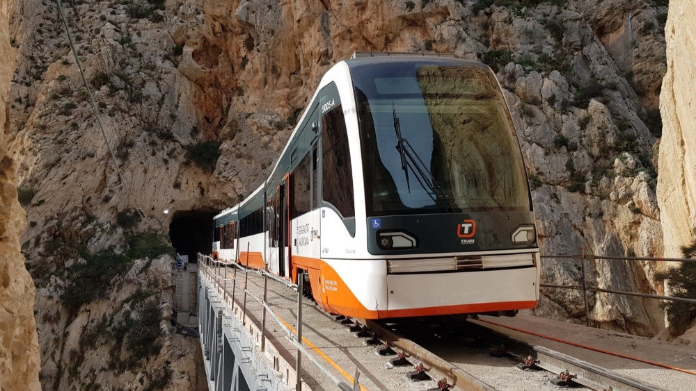 1220-NEWS-Tram-Tests-1